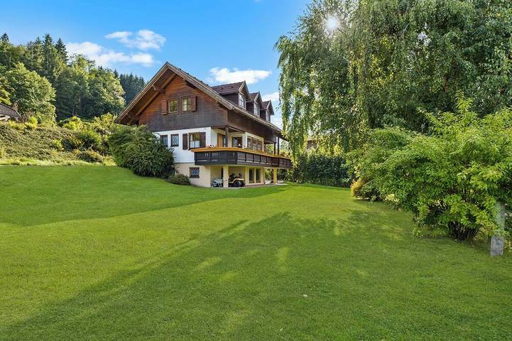 Ferienhaus für 6 Personen, mit Balkon und Garten