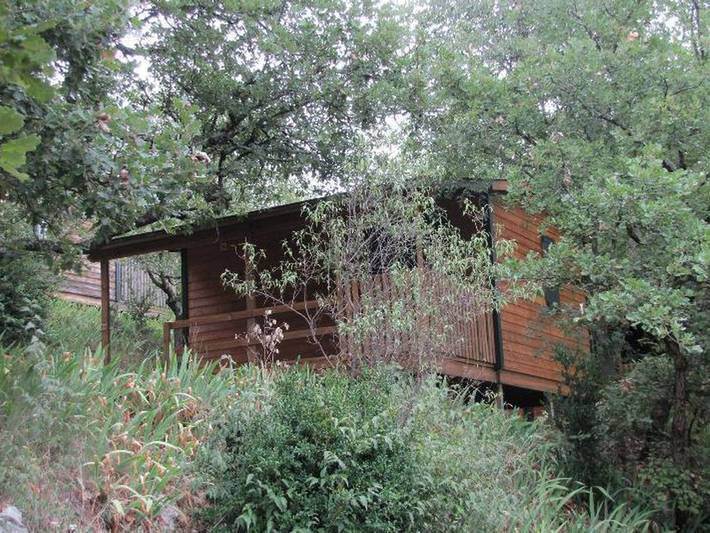 Chalet pour 4 personnes, avec terrasse et piscine, animaux acceptés