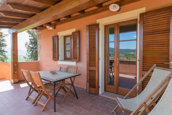Agriturismo per 5 persone, con giardino in Santa Luce