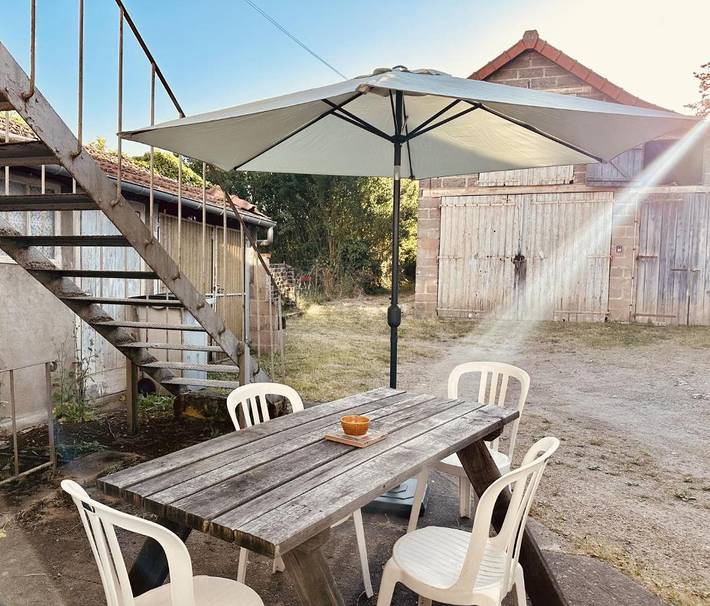 Gîte pour 4 personnes, avec Terrasse à Imphy - 3