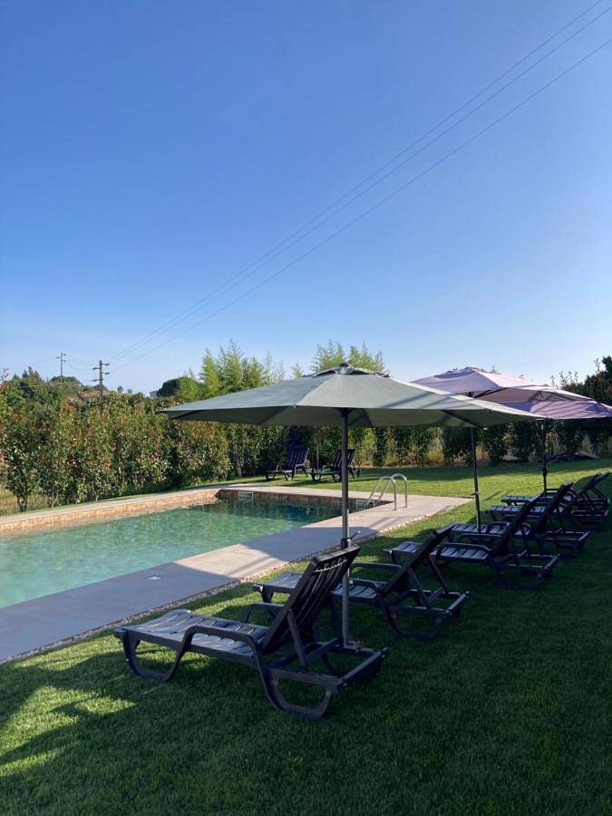 Location de vacances pour 2 personnes, avec jardin ainsi que piscine et vue dans Tondela