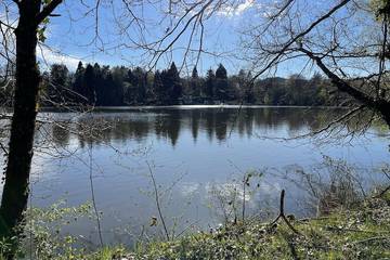 Location de vacances pour 11 personnes à Ladignac-le-Long