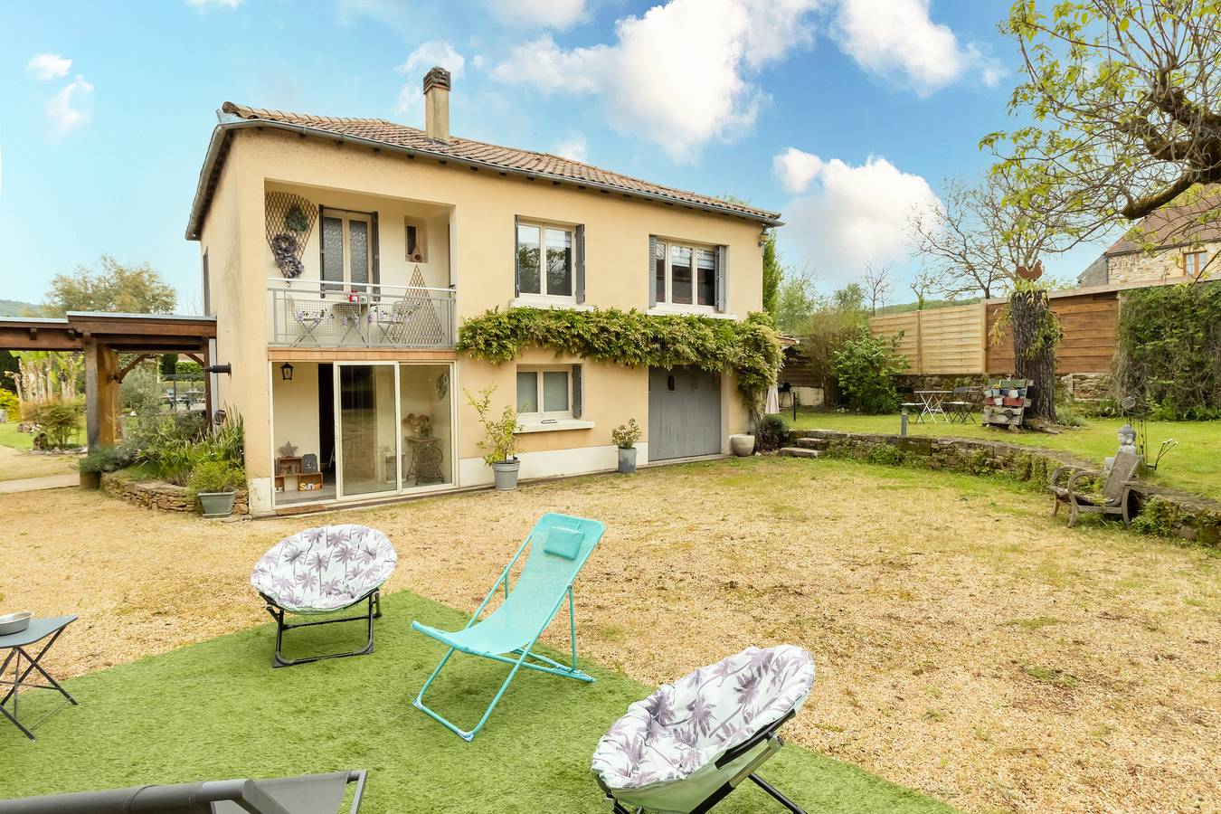 Maloan – Maison climatisée avec piscine privée & cuisine extérieure en Dordogne in Saint-Julien-de-Lampon, Périgord Noir