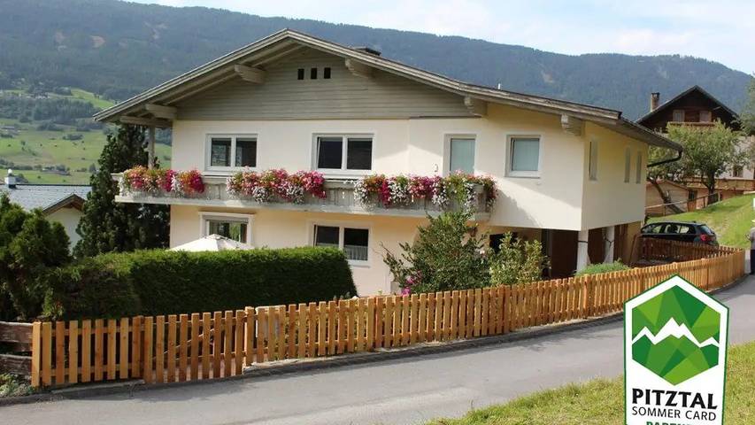 Ferienwohnung für 4 Personen, mit Balkon in Jerzens