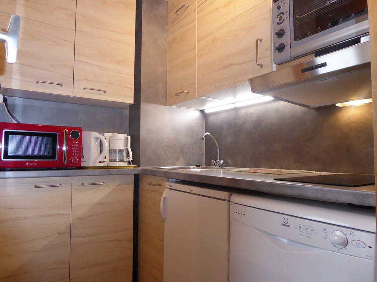 Apartamento entero, Encantador apartamento renovado de 2/3 piezas para 5 pers, cerca de pistas y tiendas, parking gratuito in La Plagne, Bellentre