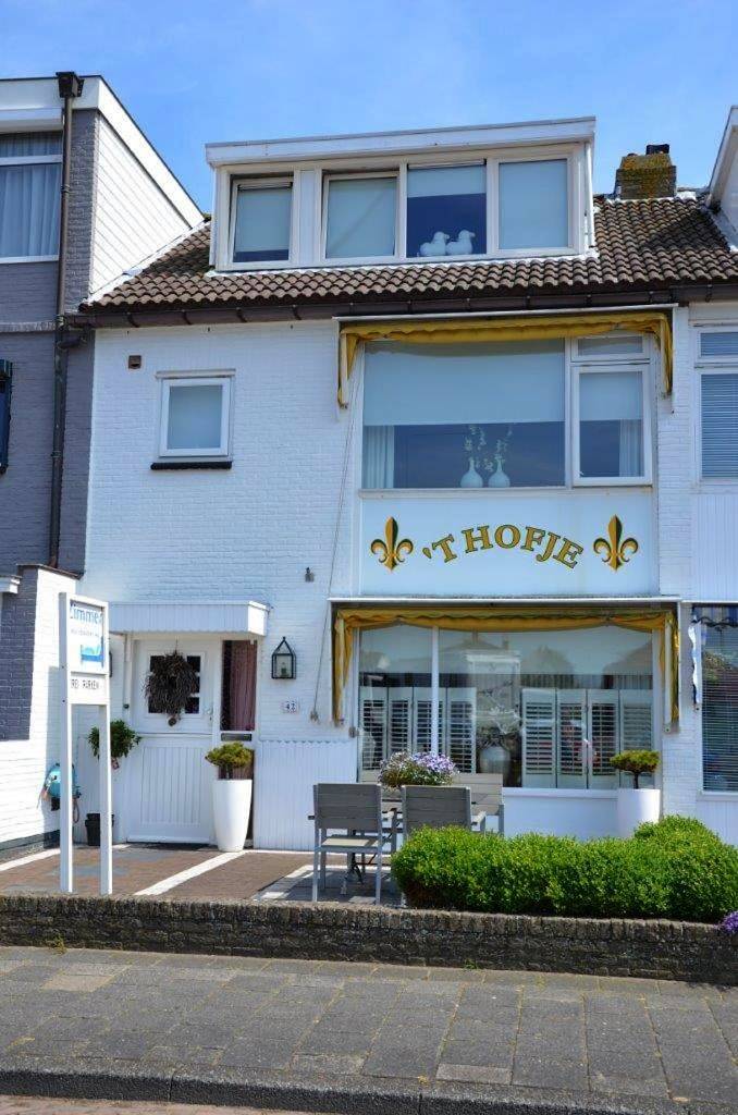 Pension 't hofje 350 meter van het strand in Noordwijk aan Zee, Noordwijk