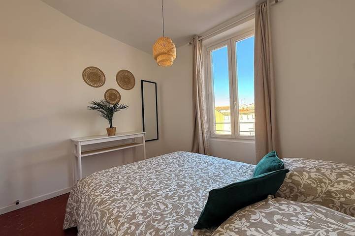 Apartamento entero, Joli t2 (Marius) in Aubagne, Costa mediterránea (Francia)