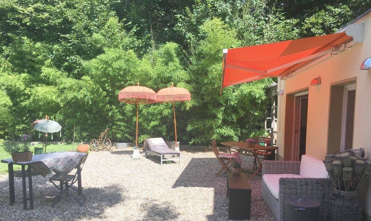 Studio with Garden View in Krefeld, Niederrhein