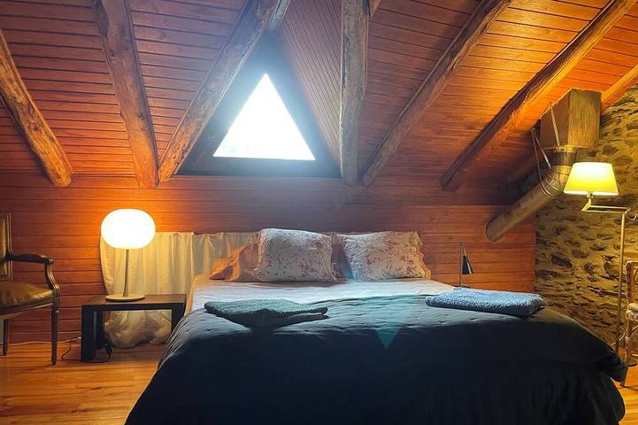 Refugi Orfila, independent rural house, ideal for families. in la Guingueta d'Àneu, Katalanische Pyrenäen