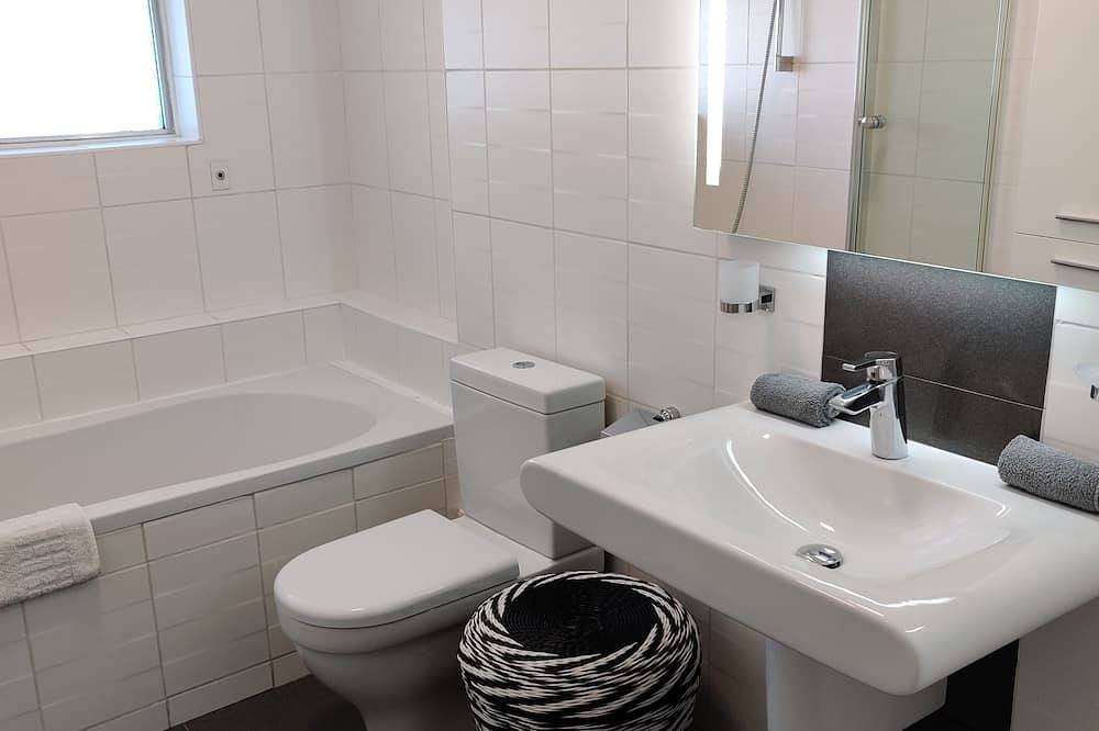 Ganze Wohnung, Luxuriöse 55m2 Panorama-Wohnung mit Meerblick in Villeneuve-Loubet Plage, Villeneuve-Loubet