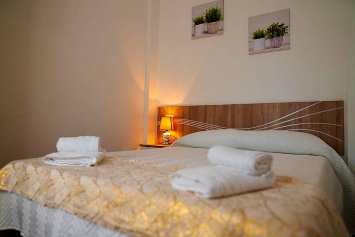 Apartamento de vacaciones para 5 personas, con vistas y terraza - 1