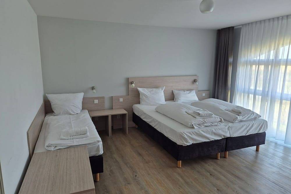 Ganze Wohnung, Der Landhof Strandhafer – Komfortable Ferienwohnung mit Balkon auf Usedom in Stolpe auf Usedom, Usedom
