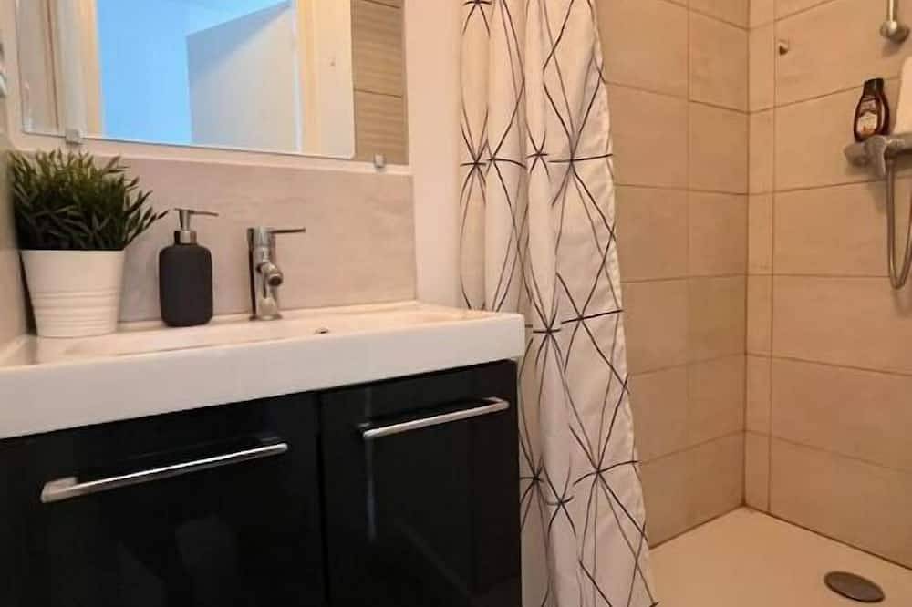 Entire apartment, Restez Confortable in Caudéran (Bordeaux), Bordeaux