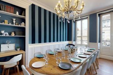 Gîte pour 15 personnes, avec jardin et balcon à Villedieu-les-Poêles