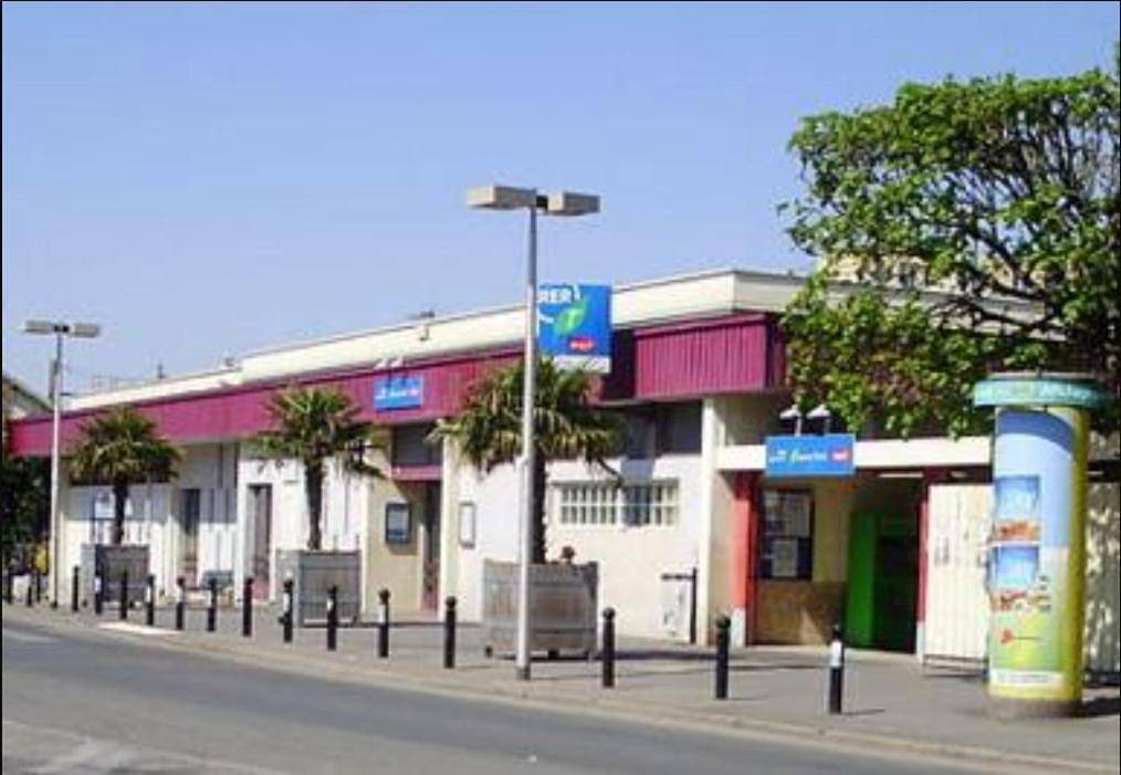 Appartement entier, One-Bedroom Apartment in Orly (Île de France), Val-de-Marne