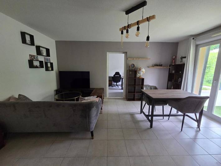 Gîte pour 4 personnes, avec jardin ainsi que vue et piscine, animaux acceptés à Nailloux