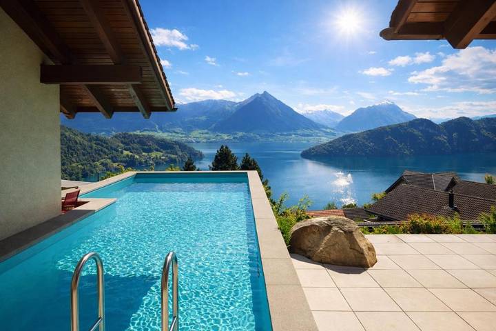 Appartement de vacances pour 10 personnes, avec jardin et vue ainsi que vue sur le lac et piscine, animaux acceptés
