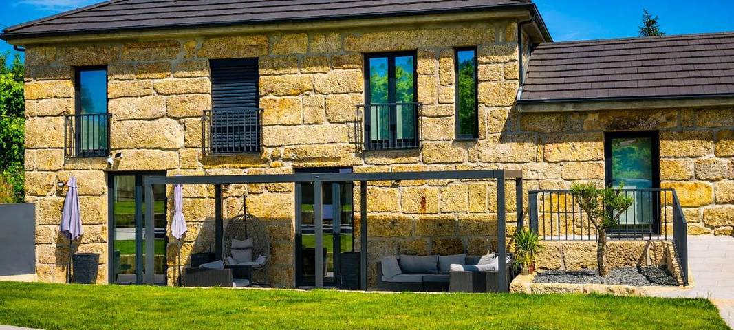 Casa de férias para 10 pessoas, com jardim e vista e ainda piscina em Marco de Canaveses