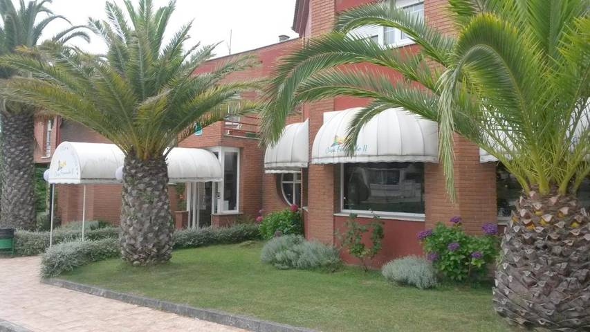Hôtel pour 2 personnes, avec jardin ainsi que terrasse et vue