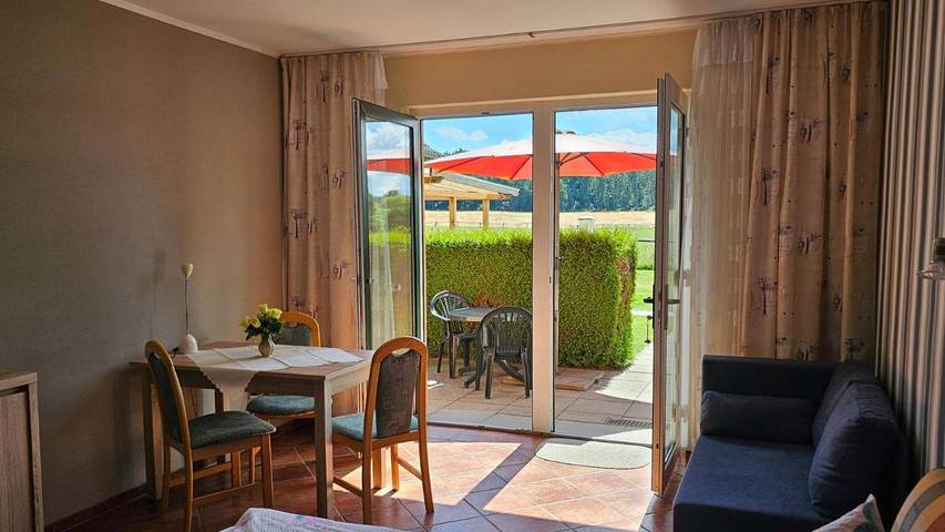 Hotel für 3 Personen, mit Terrasse und Garten sowie Ausblick in Morgenitz
