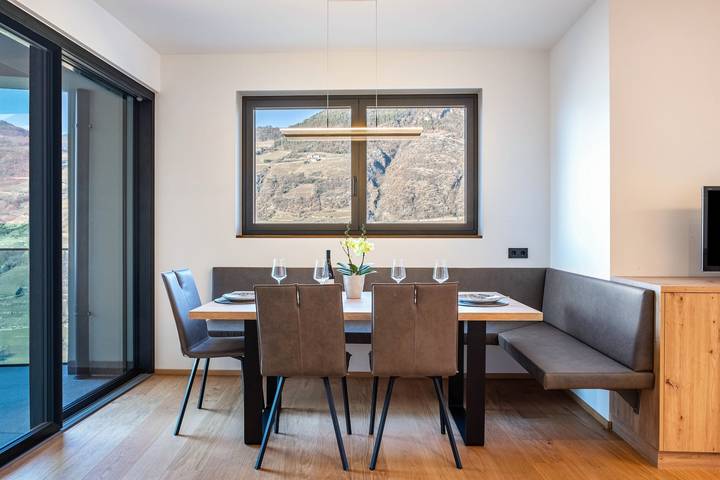 Appartamento intero, Appartamento 'Falser's Mountain Lodge' con vista montagna, terrazza privata e Wi-Fi in Cornedo all'Isarco, Gruppo del Catinaccio - Latemar