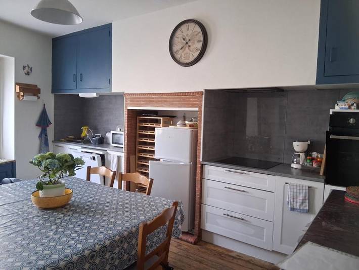 Location de vacances pour 6 personnes, avec vue dans Saint-Amans-Valtoret - 2