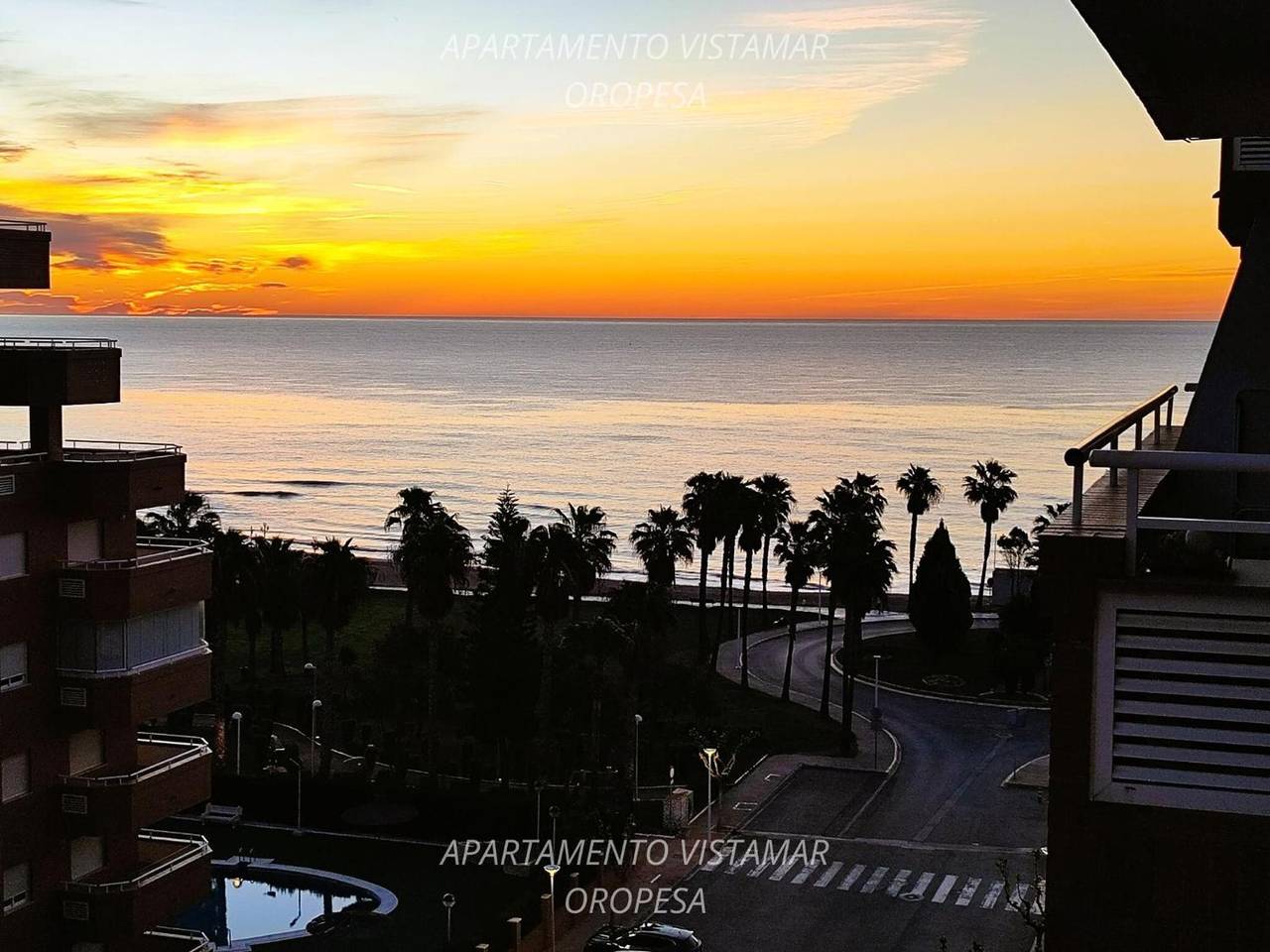 Apartamento inteiro, Apartamento 'Vistamar, 1ª Linha de Praia' com Vista Mar, Wi-Fi e Ar Condicionado in Marina d'Or, Oropesa del Mar