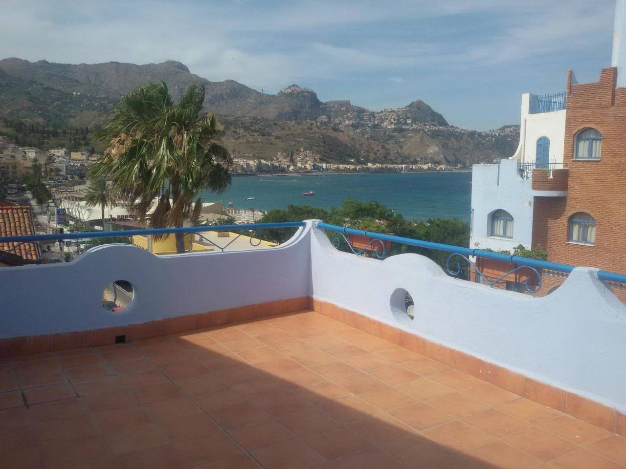 Single Room in Schisò, Giardini-Naxos