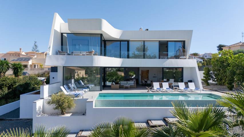 Chalet para 8 personas, con terraza y jardín en Calpe