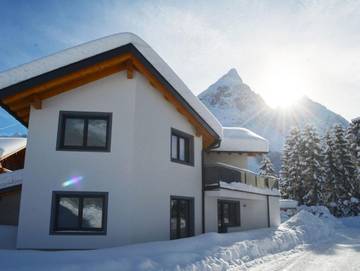 Ferienwohnung für 4 Personen, mit Terrasse in Ehrwald