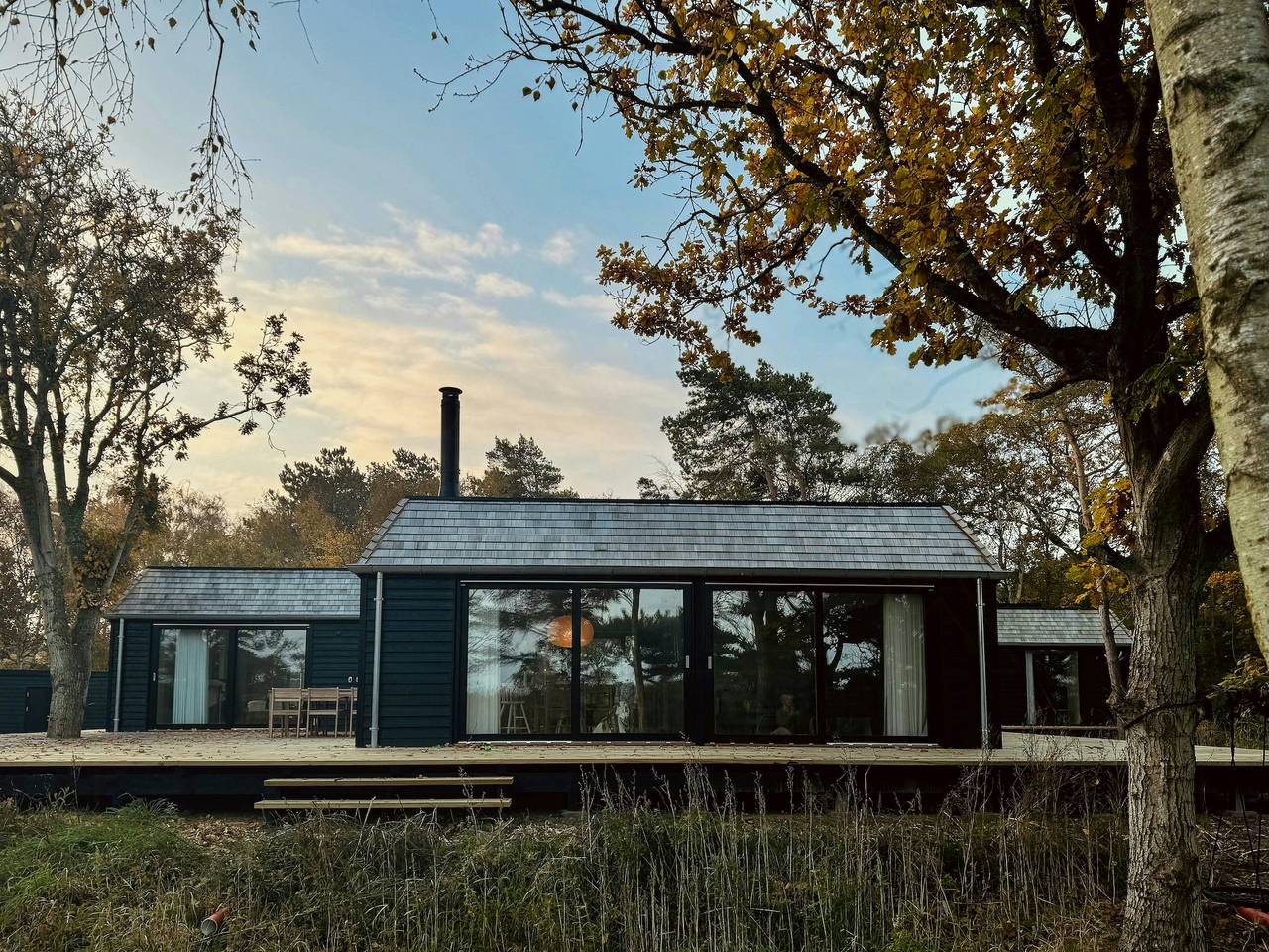 Naturnahes Ferienhaus bei Dybesø mit Meerblick in Rørvig, Nordwestseeland