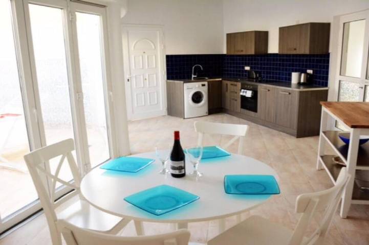 Villa für 4 Personen, mit Pool und Terrasse - 1
