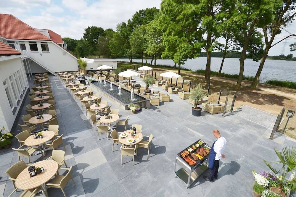 Relaxing Getaway with Sauna, Bike Rentals & Easy City Access! in Noord-Brabant