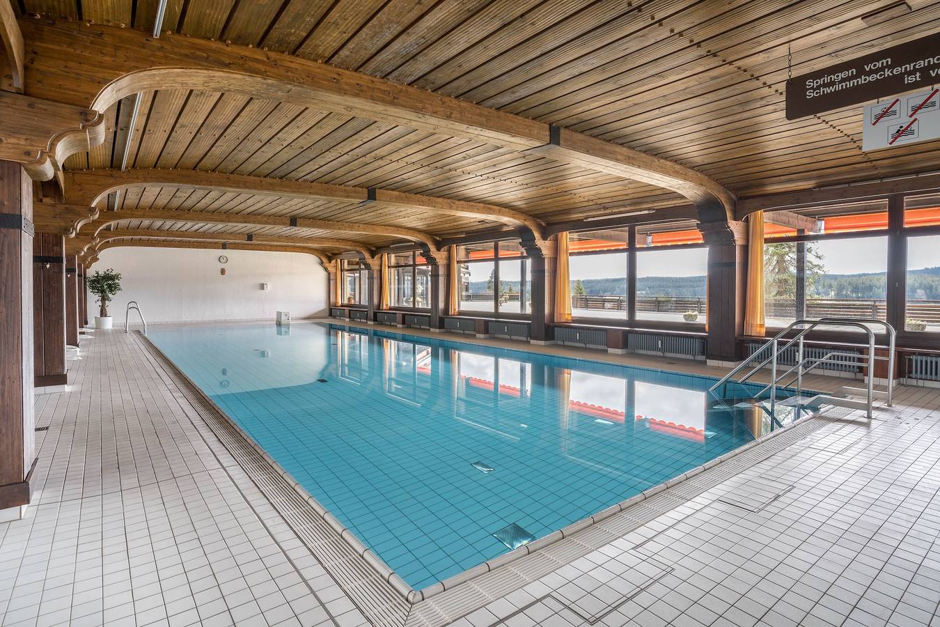 Ganze Wohnung, Ferienwohnung 'Terrassenpark 160' mit Bergblick, Balkon und Wi-Fi in Schonach, Südschwarzwald