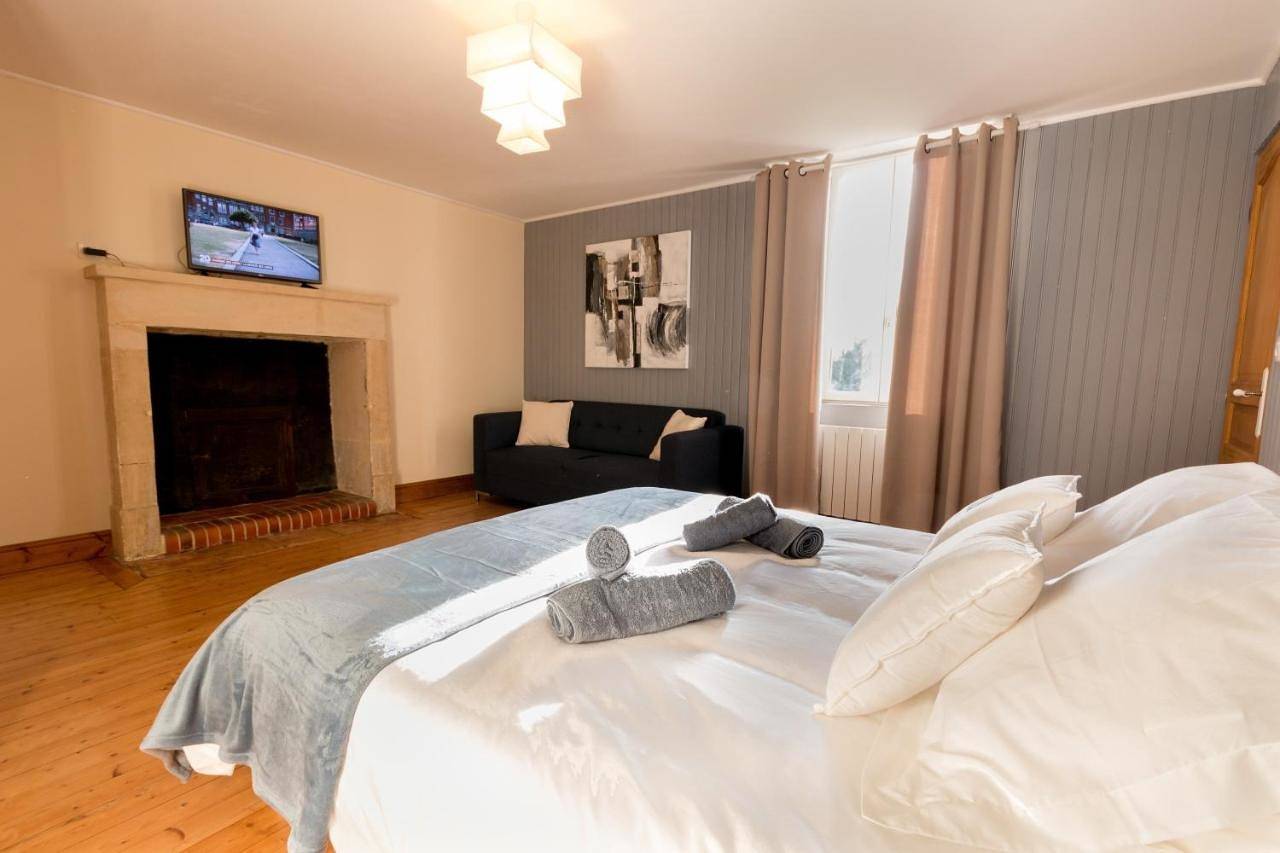 Three-Bedroom House in Mosles, Région de Bayeux