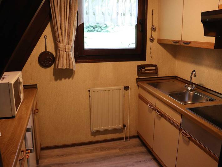 Bungalow für 6 Personen, mit Terrasse und Garten im Odenwald - 3