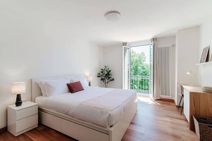 Ganze Wohnung, Schönes Zwei-Zimmer-Apartment mit Balkon und Seeblick (Dream Lake 3) in Lugano, Luganersee