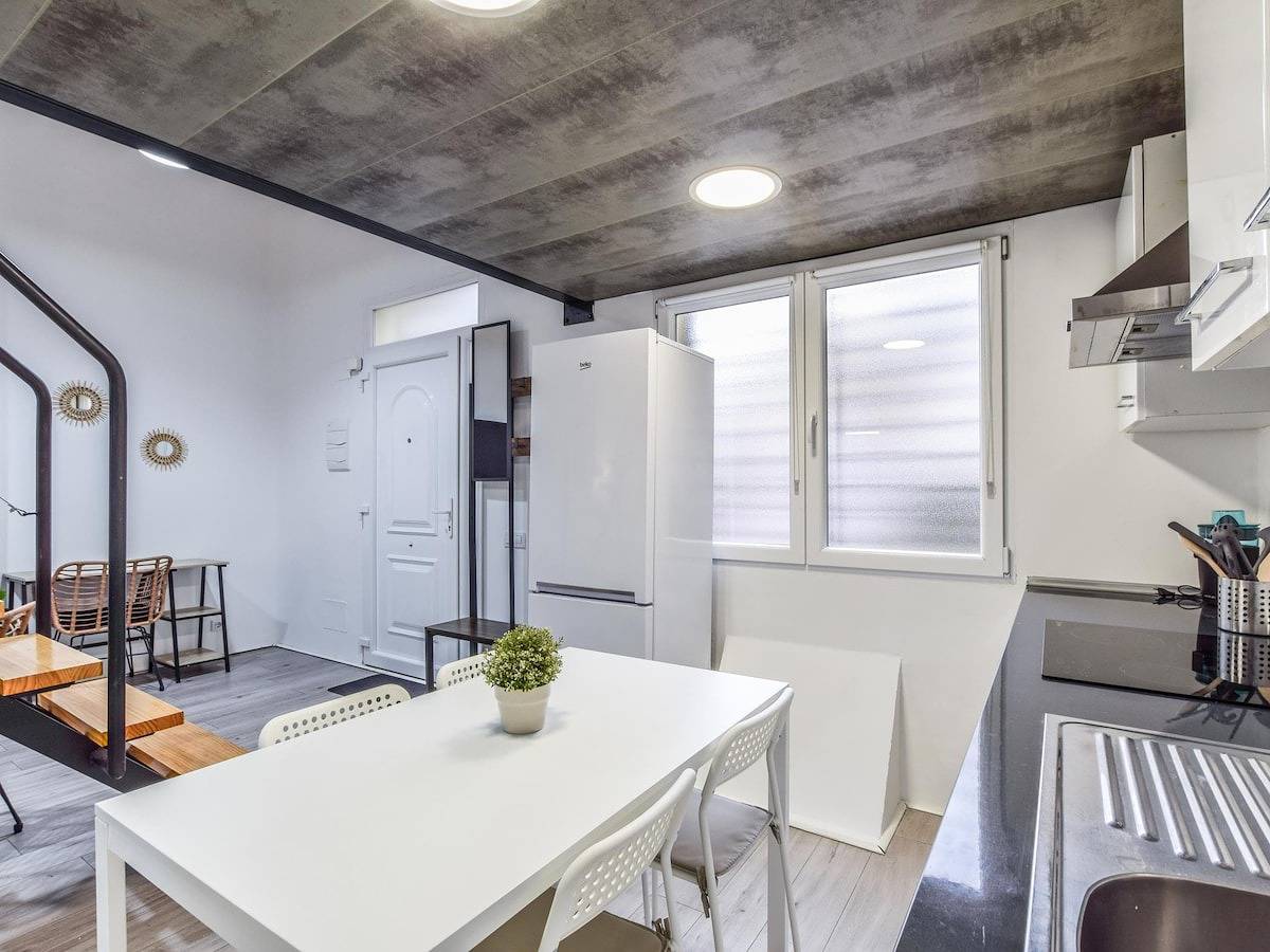 Ganze Wohnung, Lofts Business Bernabéu 3 De Alquiler Temporal in Tetuán, Madrid