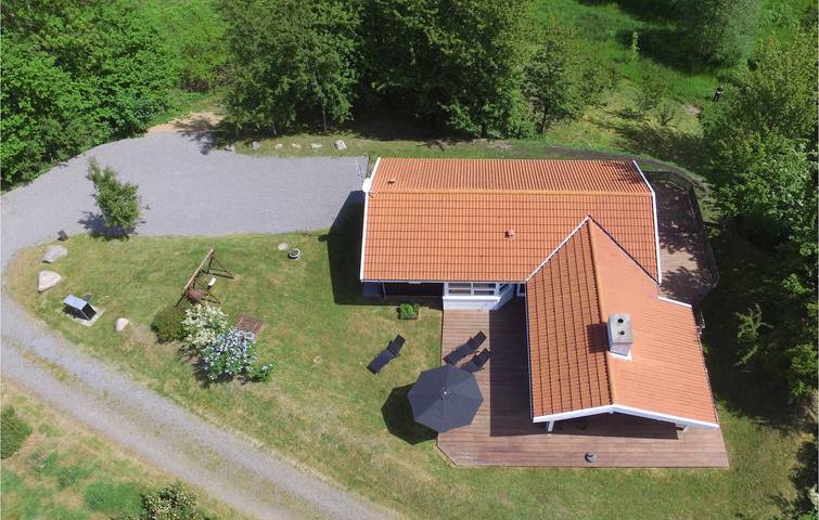 Feriehus for 6 personer med sauna in Østre Sømarken, Pedersker