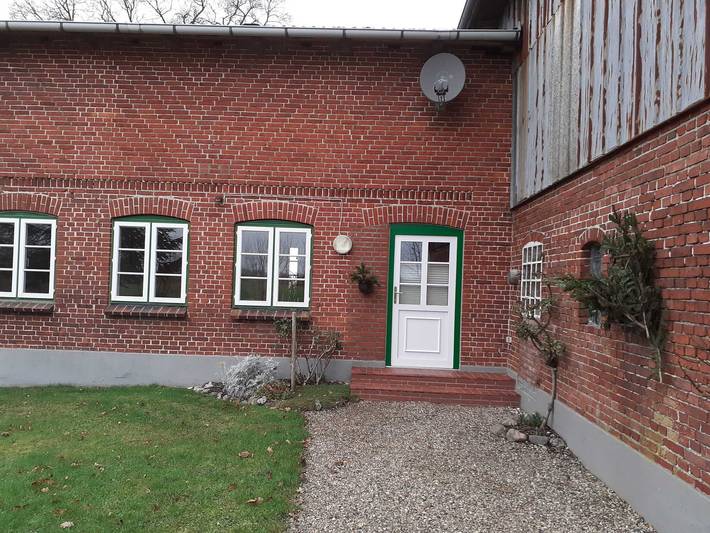 Ferienhaus mit Meerblick für 5 Personen, mit Ausblick und Terrasse sowie Garten, kinderfreundlich in Geltinger Bucht - 3