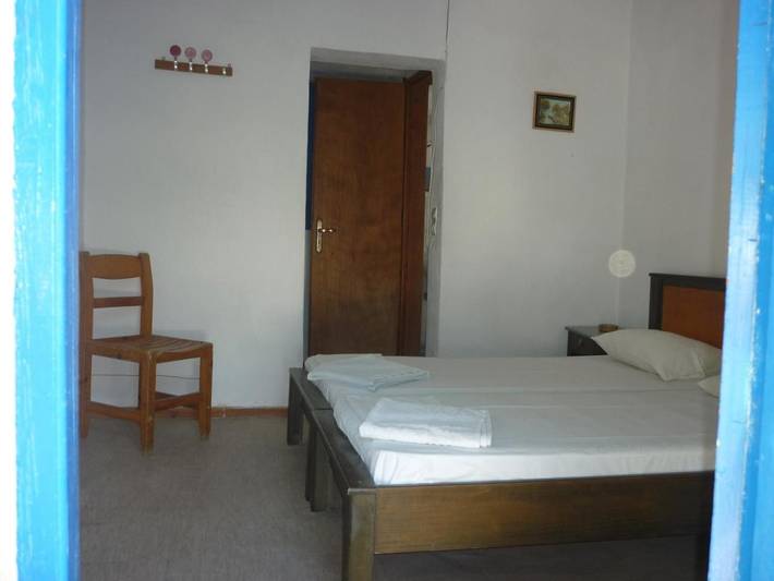 Maison d’hôte pour 2 personnes, avec jardin à Perissa - 3