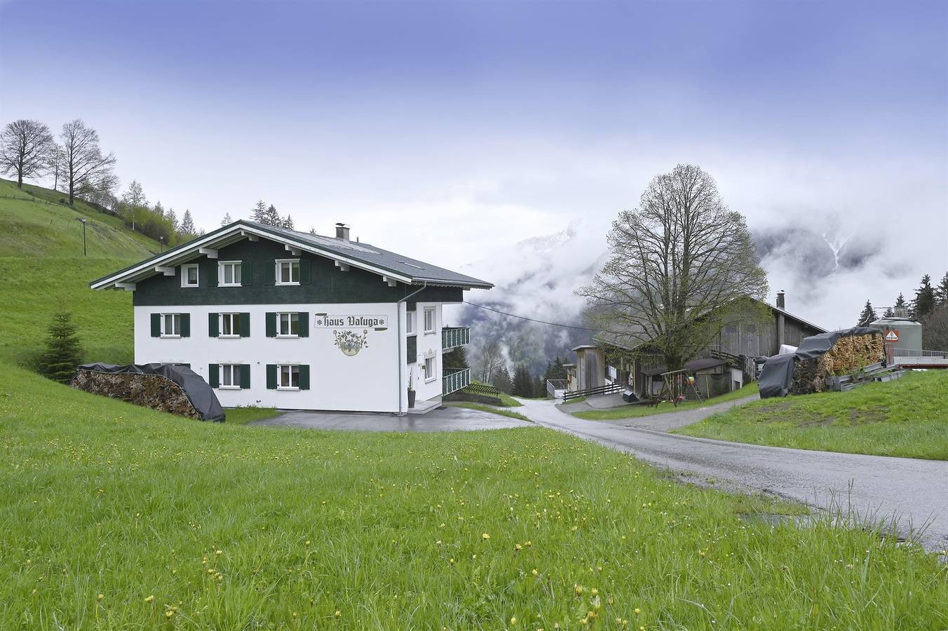 Geheel vakantieappartement, Ferienwohnung in Rätikon mountain range, Bürserberg