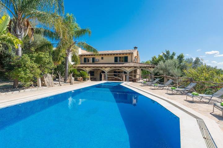 Casa de vacaciones para 12 personas, con Jardín en Selva (Mallorca)