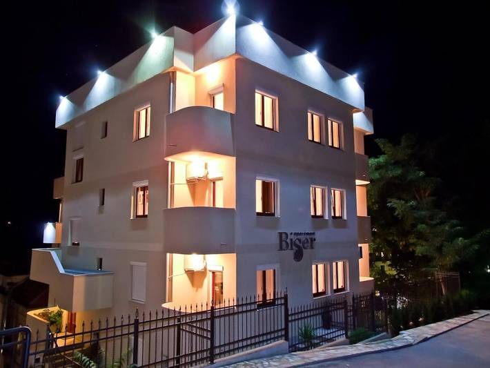 Appartement de vacances pour 4 personnes, avec Balcon et Terrasse ainsi que Jacuzzi et Sauna