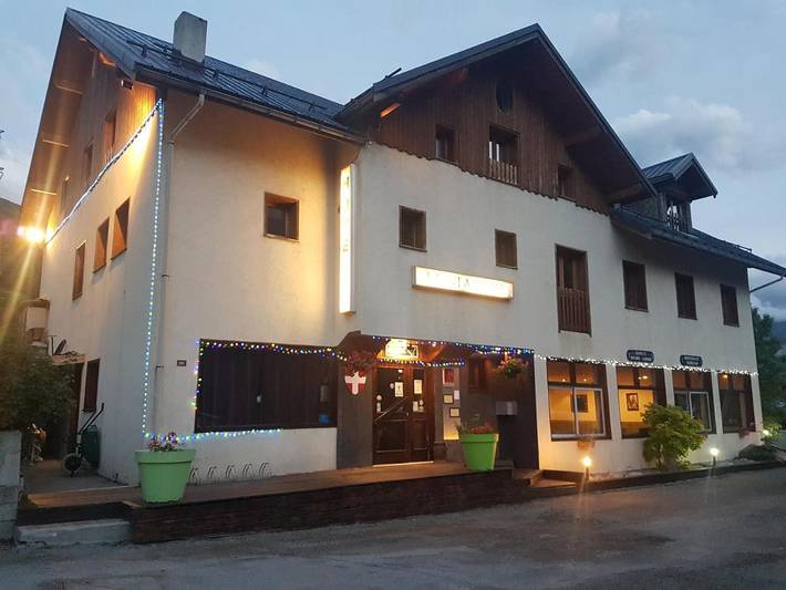 Hôtel pour 4 personnes, avec vue ainsi que terrasse et sauna, adapté aux familles