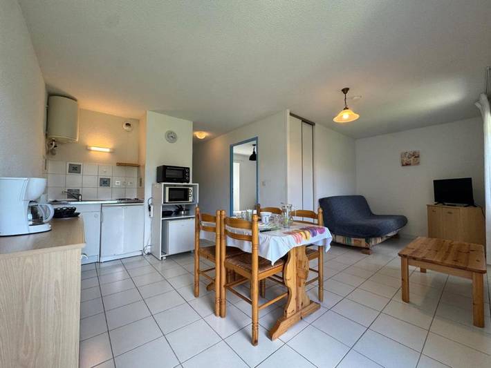 Gîte pour 2 personnes, avec balcon et vue à Meyras - 4