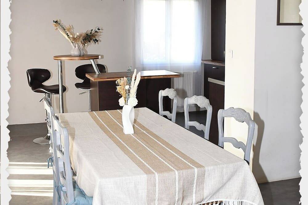 Gentle getaway near Beauval and the Châteaux in Romorantin-Lanthenay, Sologne