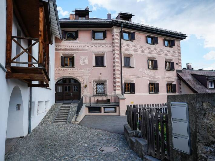 Ganze Wohnung, Chesa Fischer / Wohnung Palü / Öv-Inklusive in Samedan, Sankt Moritz