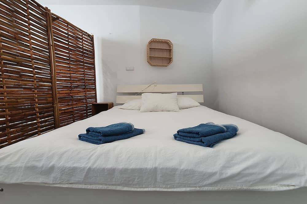 Ganze Wohnung, Modernes Loft mit Innenhof in Carrapateira, Wlan in Bordeira, Naturpark Südwest-Alentejo und Costa Vicentina