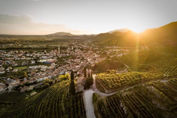 Appartamento per 6 persone, con giardino e panorama in Farra di Soligo